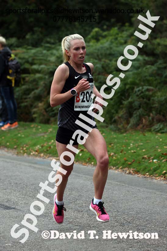 Senior womens 4 stage road relay, English National 6 and 4 Stage Road Relays, Sutton Park, Birmingham. Photo: David T. Hewitson/Sports for All Pics